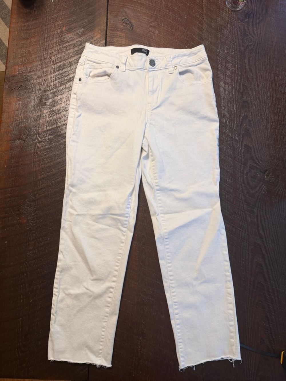 1822 Denim White Jeans Size 6 Straight Leg Mid Rise Stretch Classic Clean